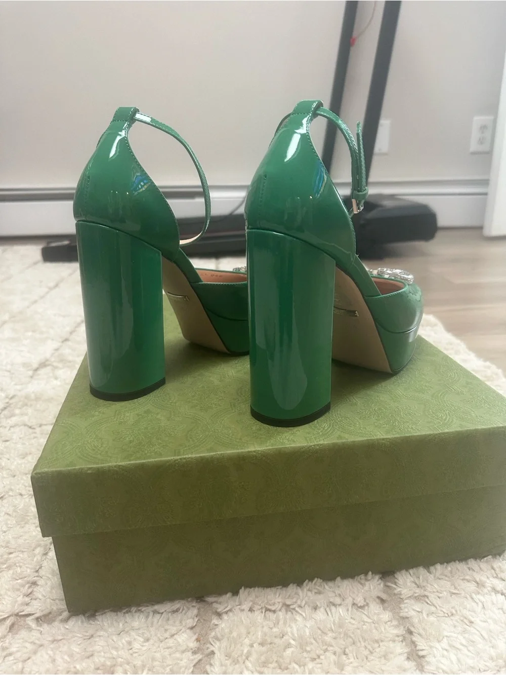 Gucci Glossy Emerald Green Patent Platform Pumps with Crystal GG Buckle